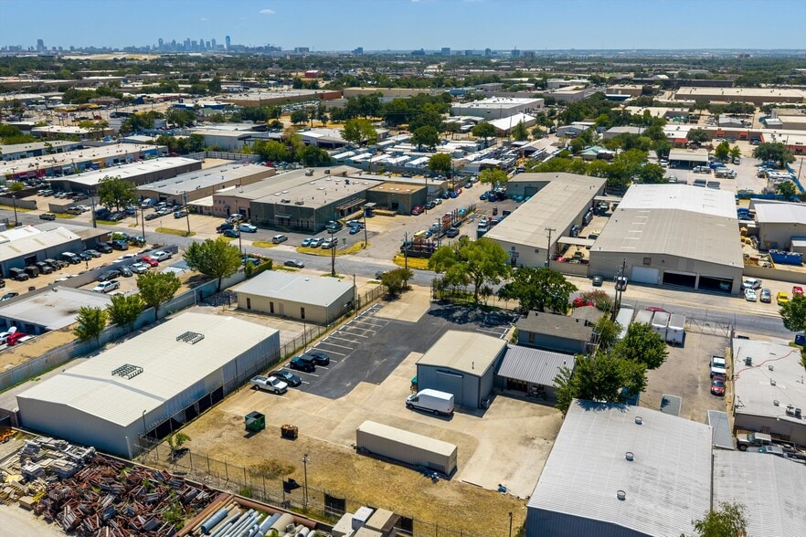 More Photos Of 2655 Myrtle Springs Ave, Dallas Light Manufacturing For Sale