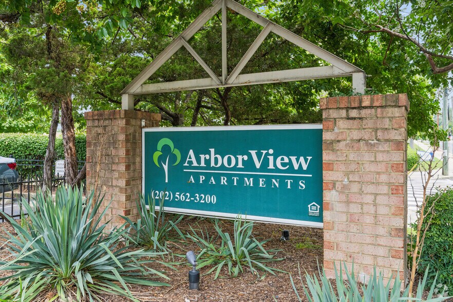 More Photos Of 1212 Southern Ave SE, Washington Apartments For Sale