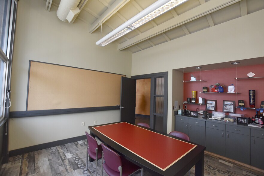 More Photos Of 1410 Cowart St, Chattanooga Loft Creative Space For Sale