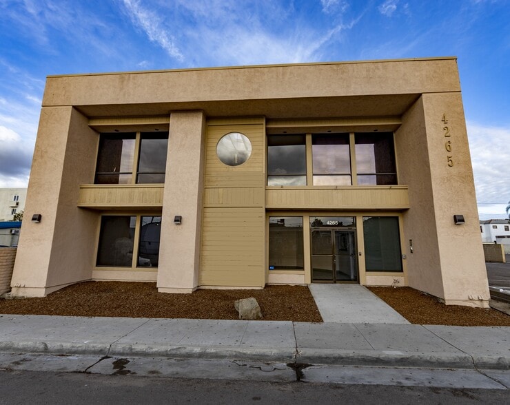 More Photos Of 4265 Fairmount Ave, San Diego Office For Lease
