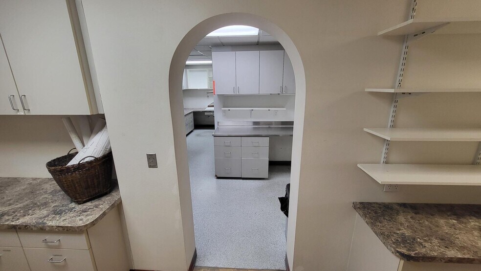 More Photos Of 1825 E Flamingo Rd, Las Vegas Office For Sale
