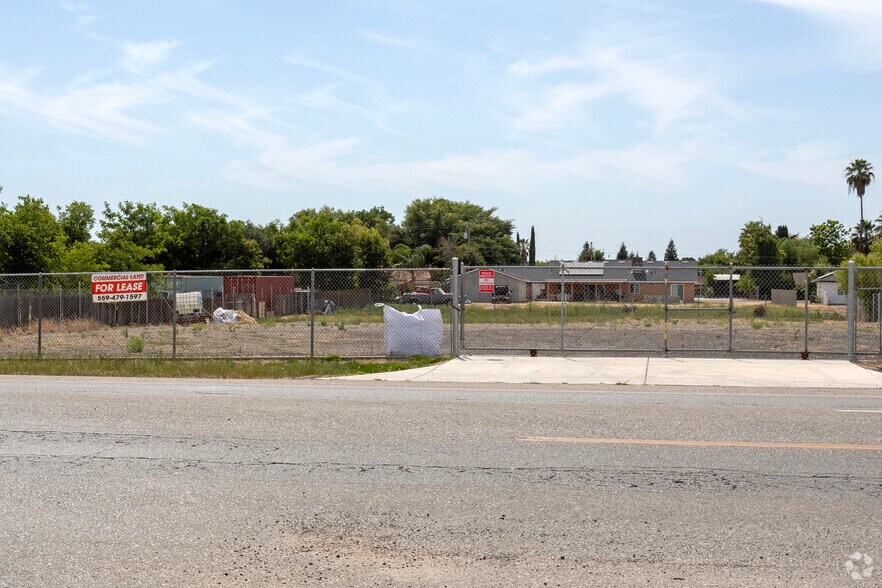 Primary Photo Of 17356 Road 26, Madera Land For Lease