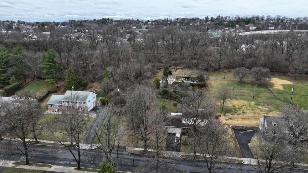 More Photos Of 1800 Girard Ave, Reading Land For Sale