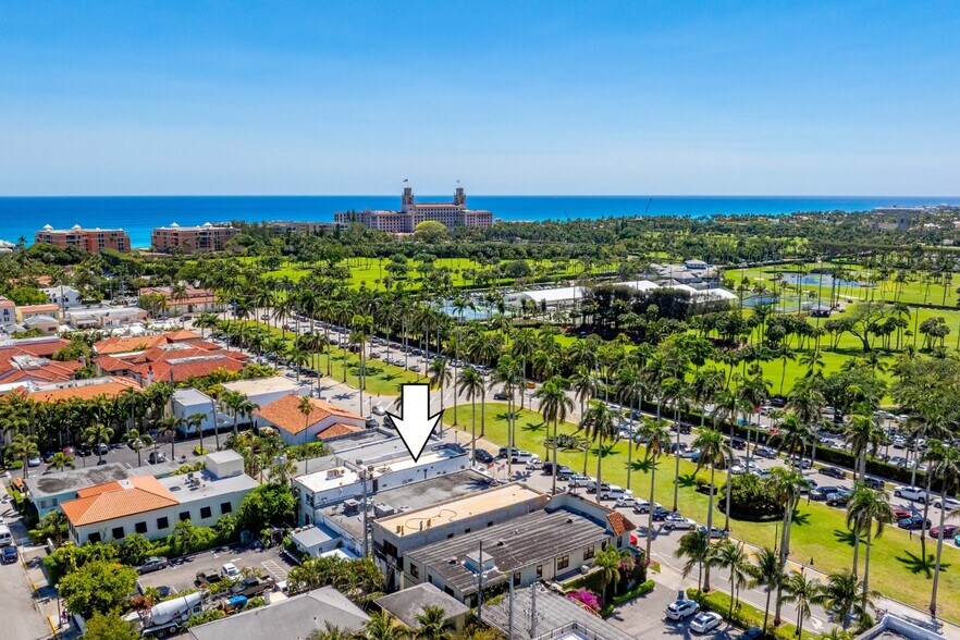 More Photos Of 255 Royal Poinciana Way, Palm Beach Storefront Retail Residential For Sale