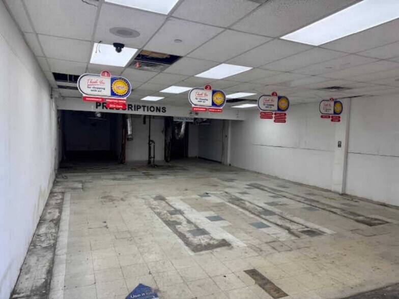 More Photos Of 901-923 E 107th St, Brooklyn General Retail For Sale