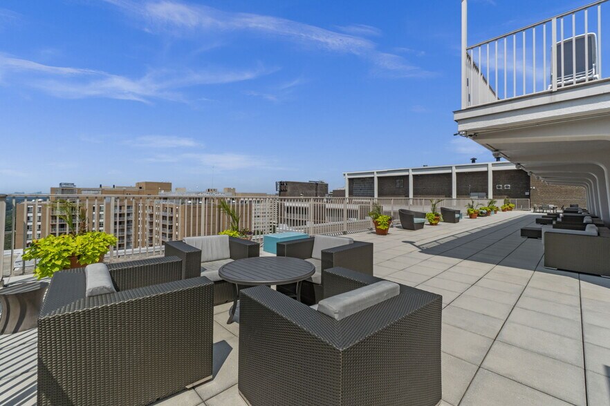 More Photos Of 5480 Wisconsin Ave, Chevy Chase Apartments For Lease