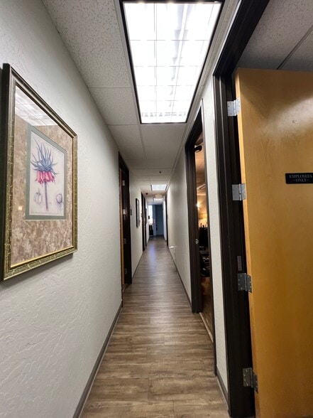 More Photos Of 7155 W Campo Bello, Glendale Office For Sale