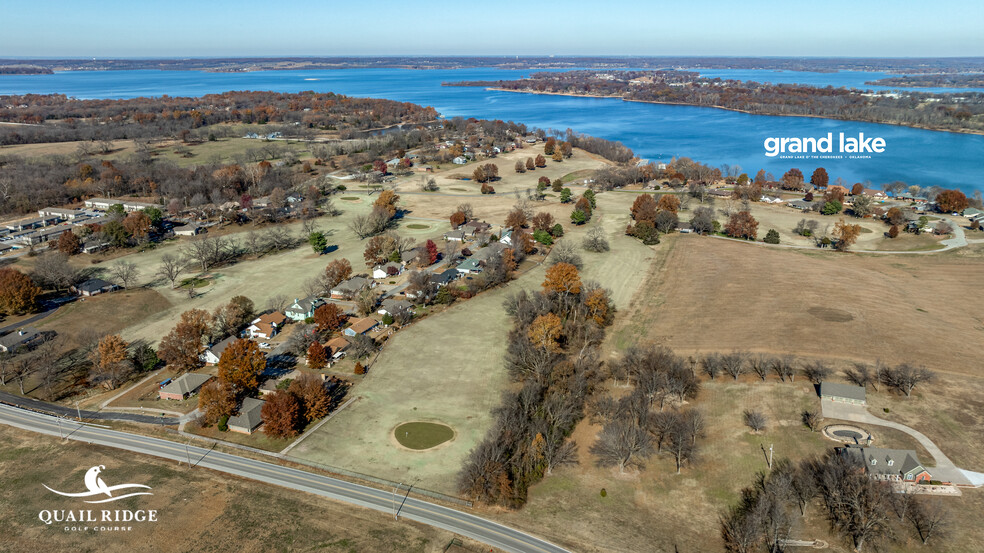 Primary Photo Of 519 Quail Run Rd, Grove Golf Course Driving Range For Sale