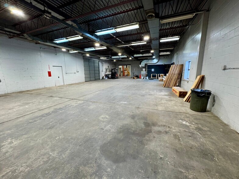 More Photos Of 19 Archertown Rd, Orford Distribution For Sale