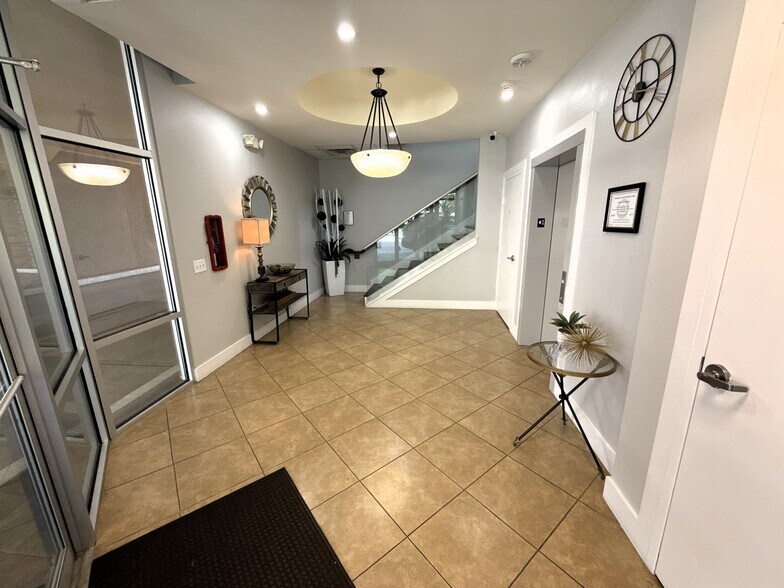 More Photos Of 26119 I-45, Spring Unknown For Lease