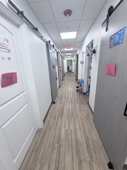 More Photos Of 16800 NW 2nd Ave, Miami Medical For Lease