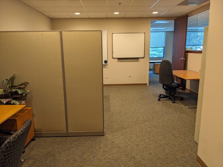 More Photos Of 1749 S Naperville Rd, Wheaton Medical For Sale