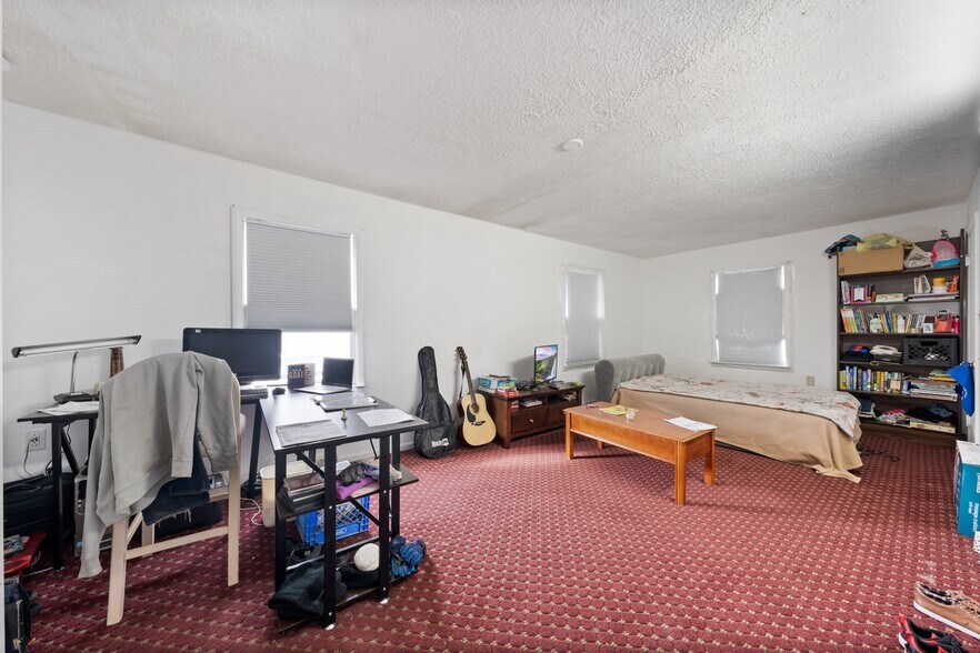 More Photos Of 1530 Cleveland Rd, Sandusky Hotel For Sale