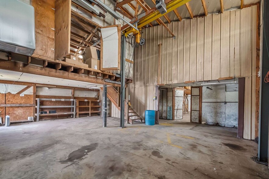 More Photos Of 755 N Dayton Lakeview Rd, New Carlisle Garden Center For Sale