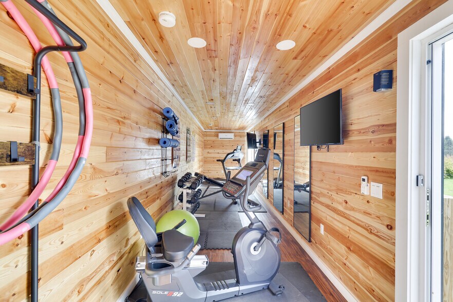 More Photos Of 2624 State Route 534, Albrightsville Hotel For Sale