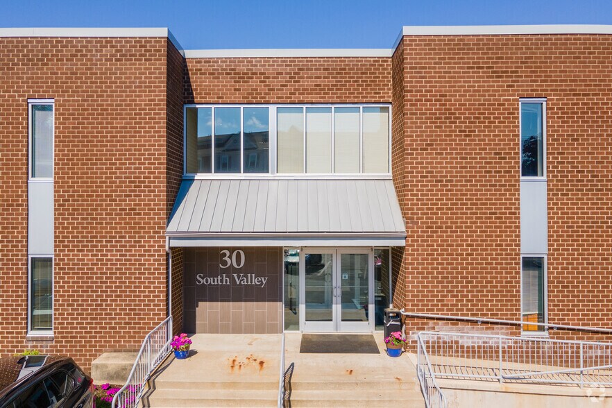 More Photos Of 30 S Valley Rd, Paoli Office For Lease