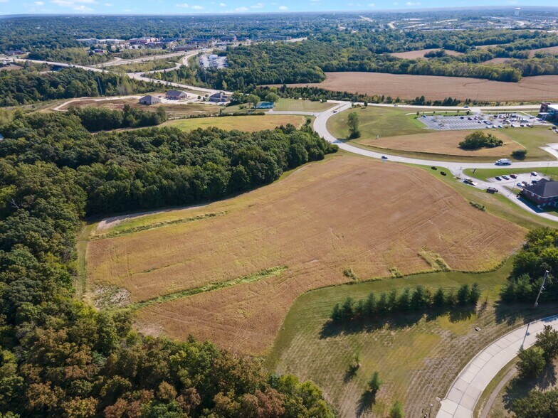 More Photos Of Hawk Ridge Circle, Lake Saint Louis Land For Sale