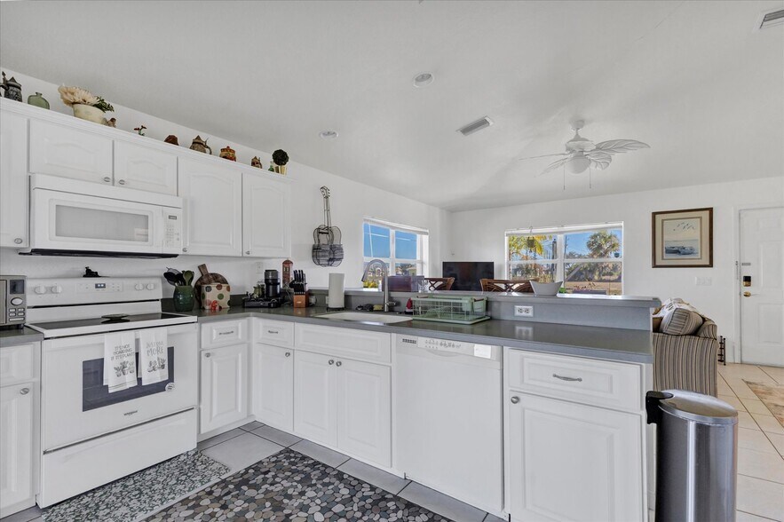 More Photos Of 230 Rotonda Blvd W, Rotonda West Multifamily For Sale