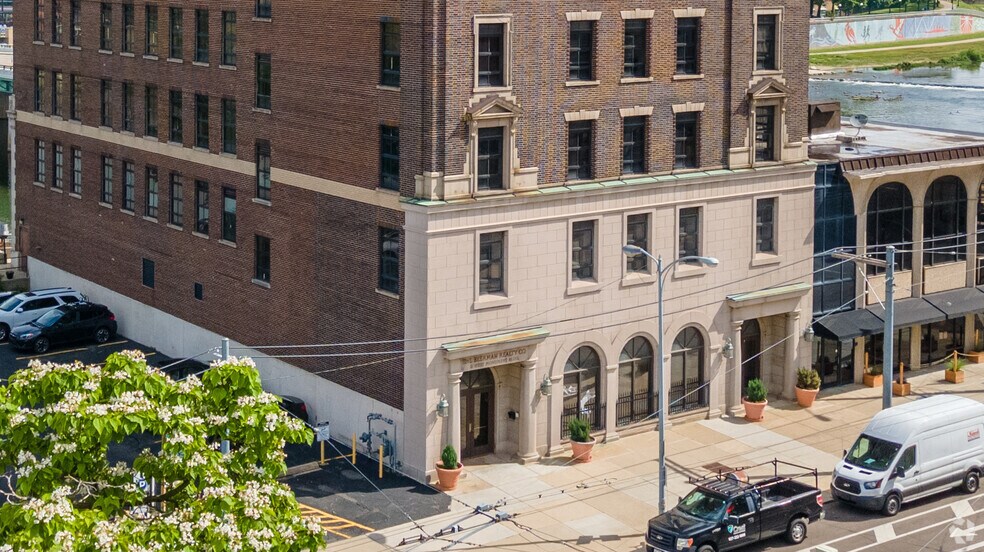 More Photos Of 11 W Monument Ave, Dayton Loft Creative Space For Lease