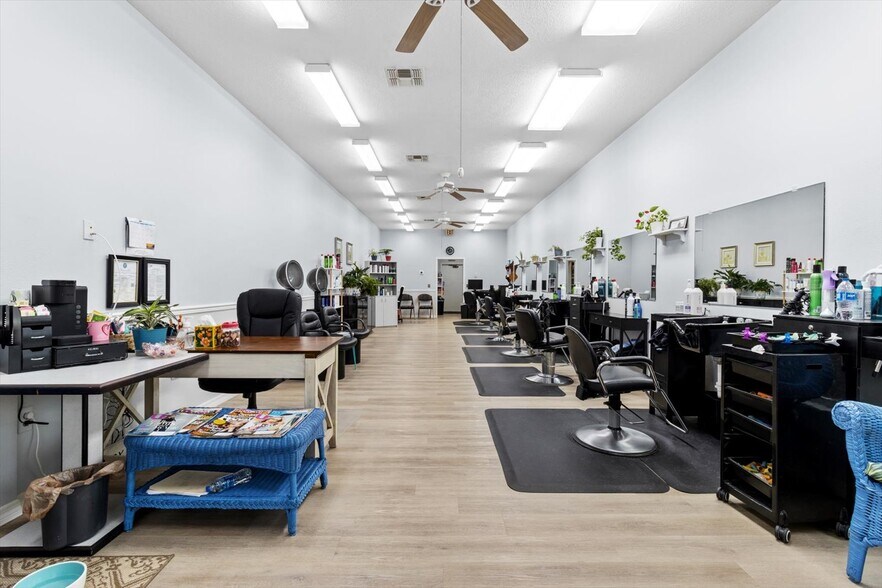 More Photos Of 3426-3460 N Citrus Ave, Crystal River Storefront Retail Office For Sale