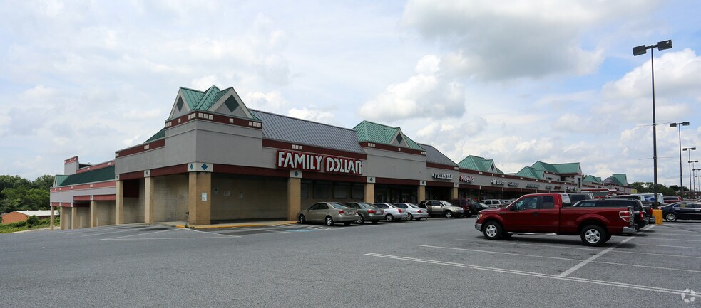 Primary Photo Of 2346 Iverson St, Temple Hills Unknown For Lease