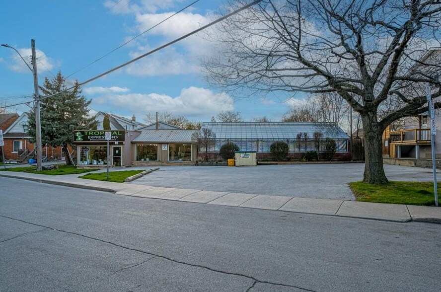 More Photos Of 22 E 25th St, Hamilton Storefront Retail Office For Sale