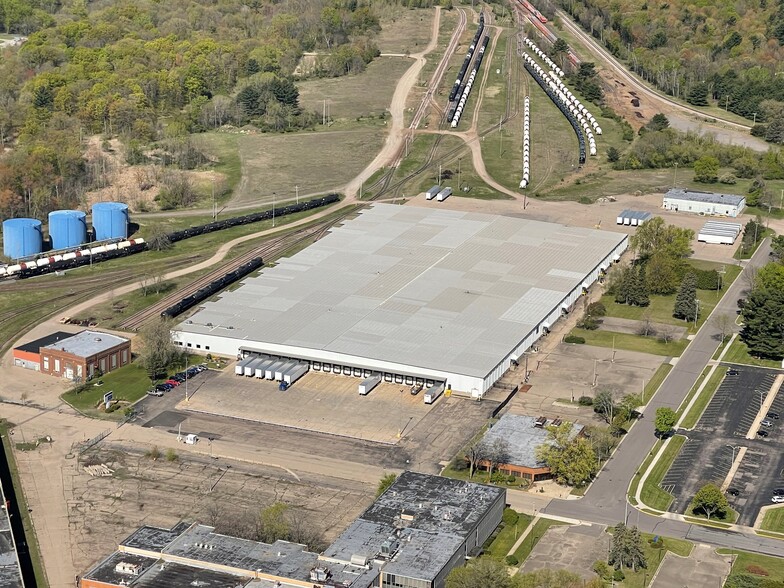 Primary Photo Of 100 Wisconsin River Dr, Port Edwards Distribution For Sale