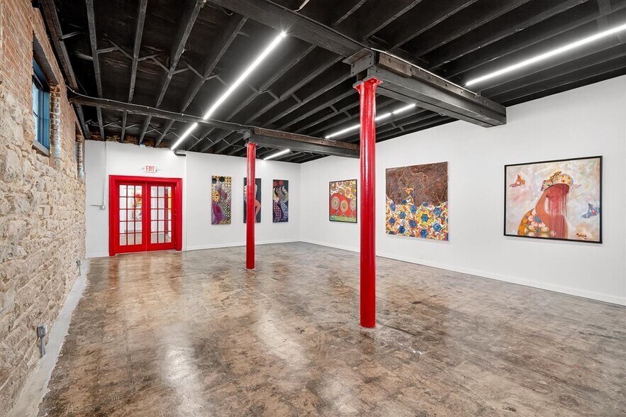 More Photos Of 1034 S Kingshighway Blvd, Saint Louis Office For Sale