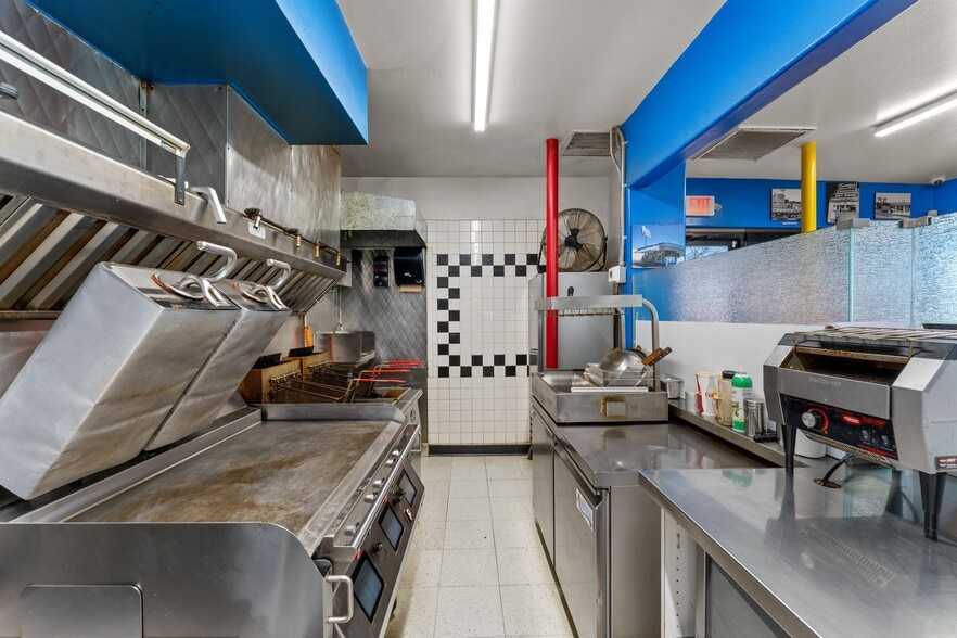 More Photos Of 1151 W Wickenburg Way, Wickenburg Fast Food For Sale