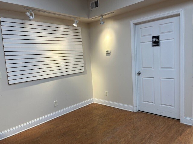 More Photos Of 140 Route 33, Hamilton Township General Retail For Sale