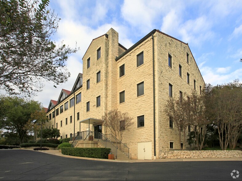More Photos Of 2630 Exposition Blvd, Austin Office For Lease