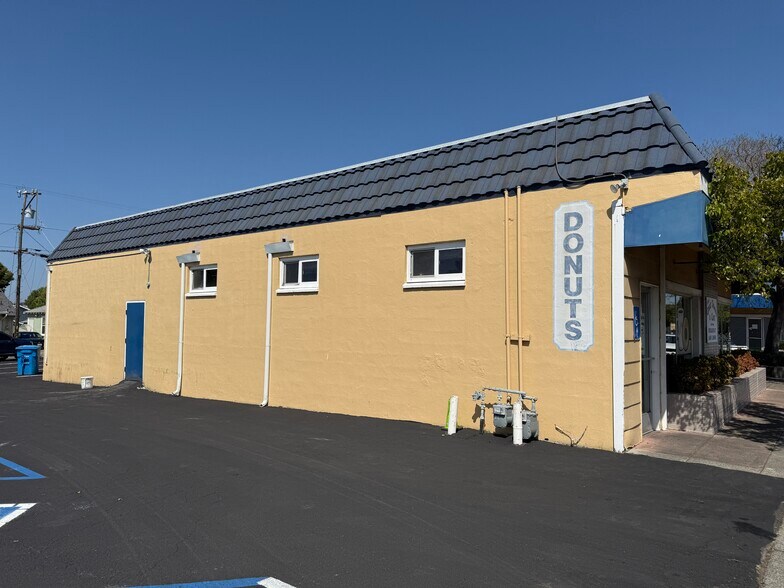 More Photos Of 630 Tennessee St, Vallejo Freestanding For Sale