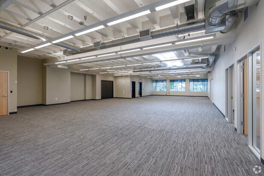More Photos Of 721 Sw Oak St, Portland Office For Lease