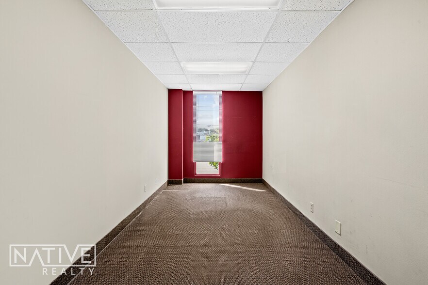More Photos Of 2817 E Oakland Park Blvd, Fort Lauderdale Office For Sale
