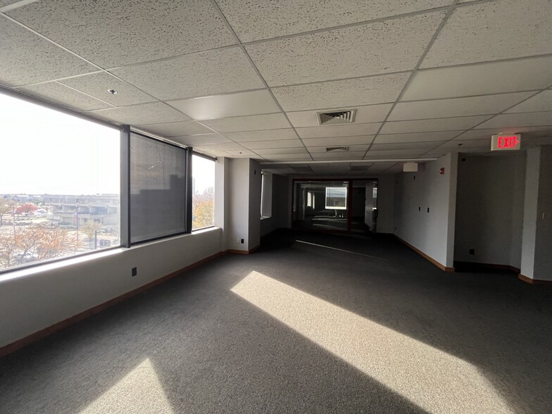 More Photos Of 110 S Main St, Wichita Office Residential For Sale