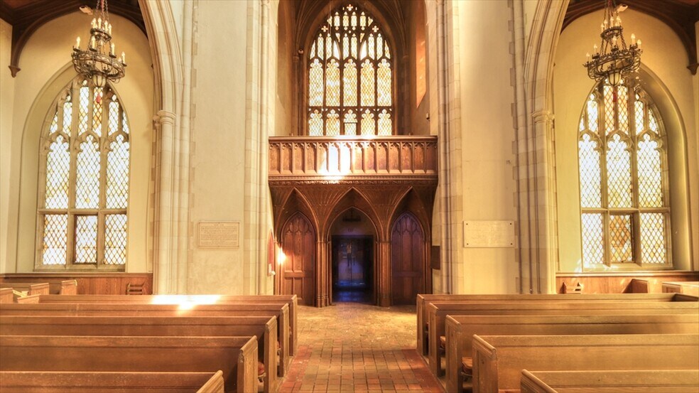 More Photos Of 520 S Main St, Geneva Religious Facility For Sale