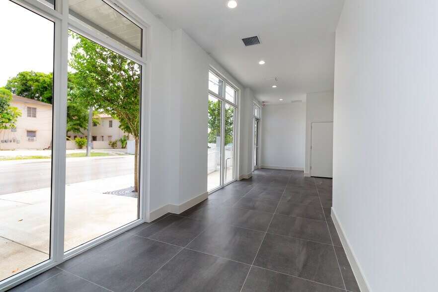 More Photos Of 961 SW 7th St, Miami Apartments For Lease