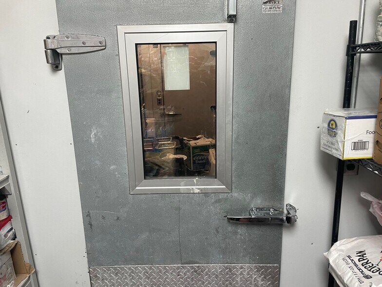 More Photos Of 313 FM 1103, Cibolo Freestanding For Lease