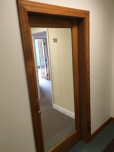 More Photos Of 80 Worcester St, North Grafton Storefront Retail Office For Lease