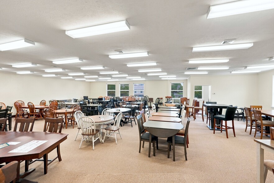 More Photos Of 3506 Memorial Ave, Lynchburg Office For Sale