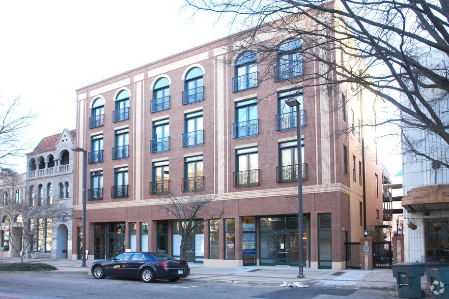 More Photos Of 1520 Main St, Columbia Storefront Retail Residential For Lease