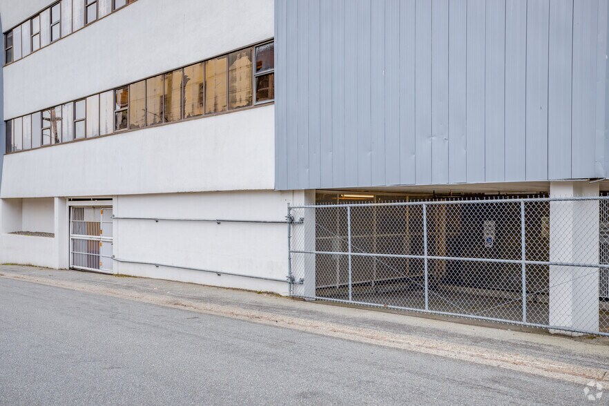 More Photos Of 761 Cardero St, Vancouver Office For Lease