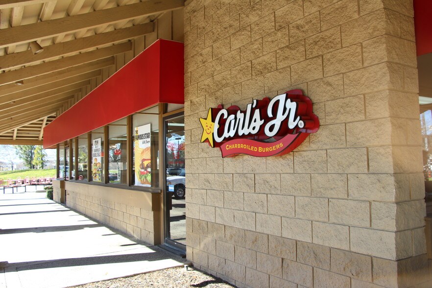 More Photos Of 1616 E Covell Blvd, Davis Fast Food For Lease