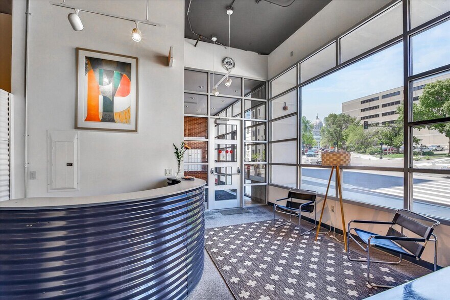 More Photos Of 155 E Wilson St, Madison Office For Sale