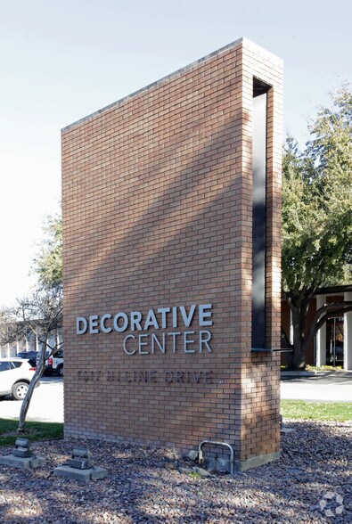 More Photos Of 1617 Hi Line Dr, Dallas Unknown For Lease