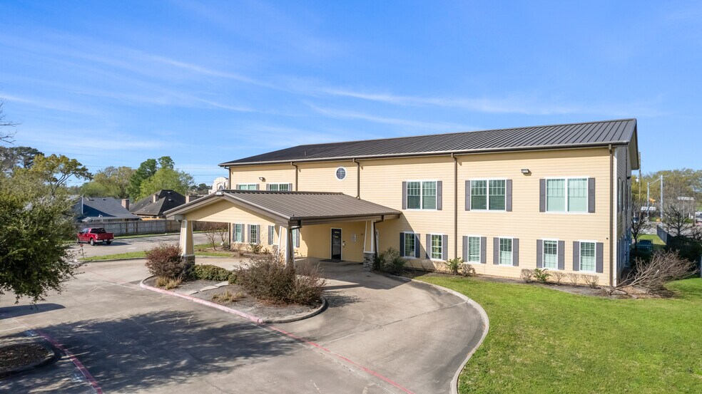 More Photos Of 11820 Huffmeister Rd, Houston Office For Sale