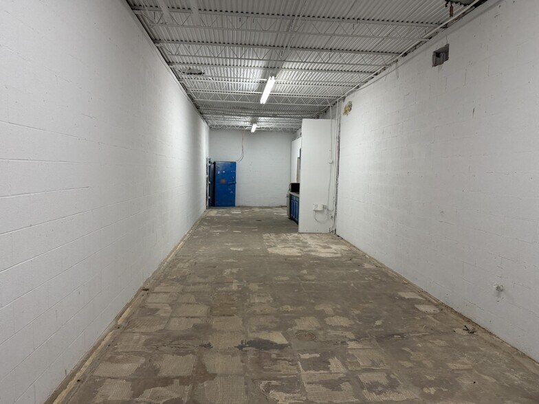 More Photos Of 1020 Erato St, New Orleans General Retail For Sale