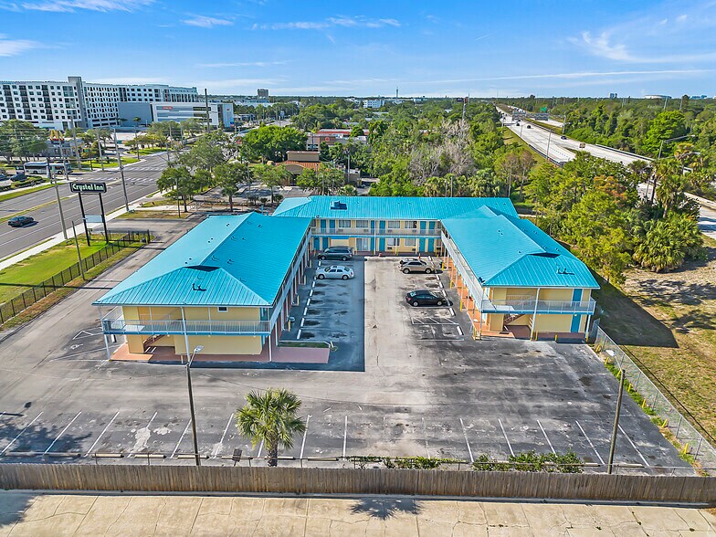 More Photos Of 4600 34th St S, Saint Petersburg Hotel For Sale