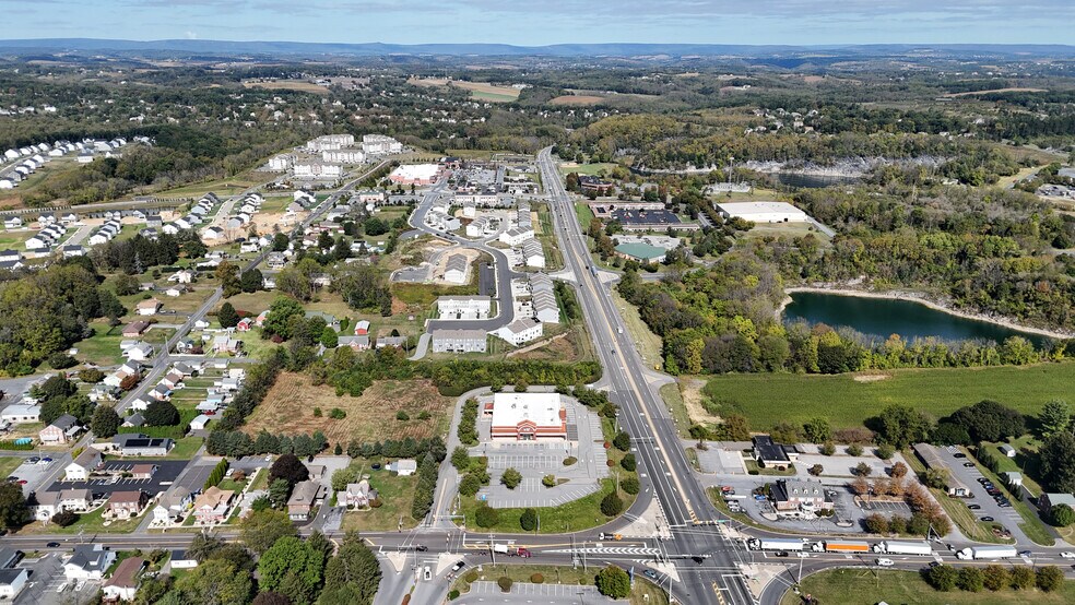 More Photos Of 7719 Main St, Fogelsville Freestanding For Lease