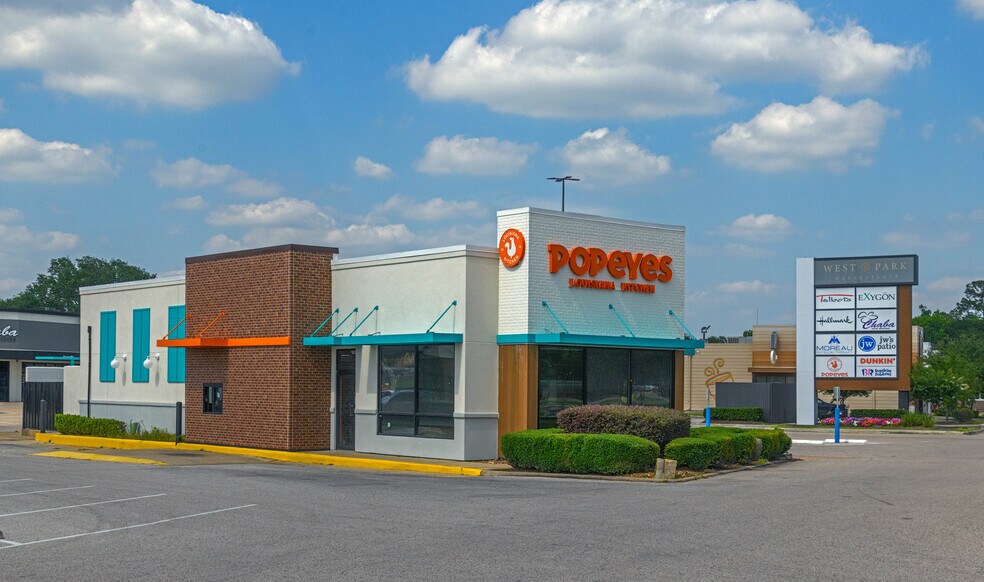 More Photos Of 6420-6474 Phelan Blvd, Beaumont General Retail For Sale